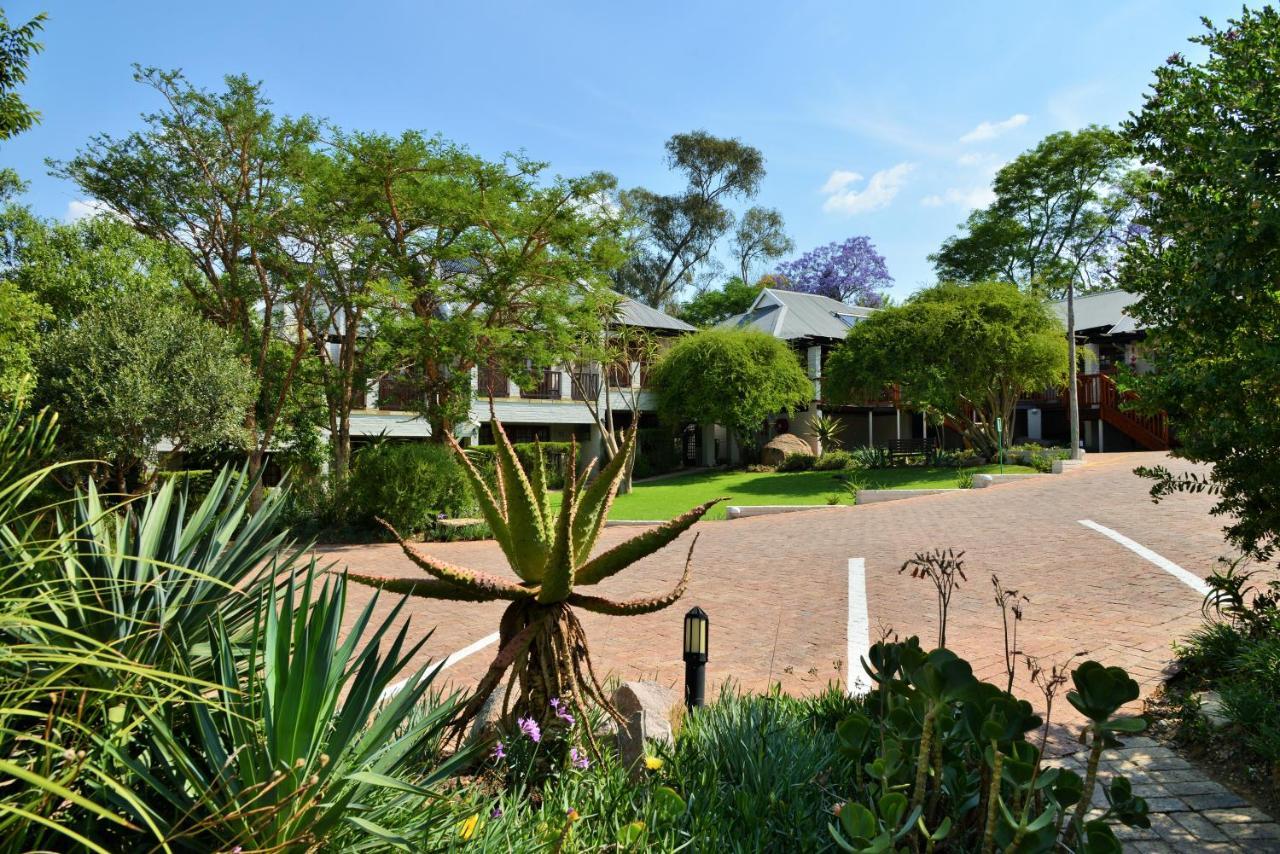 Rivonia Premier Lodge Йоханесбург Екстериор снимка