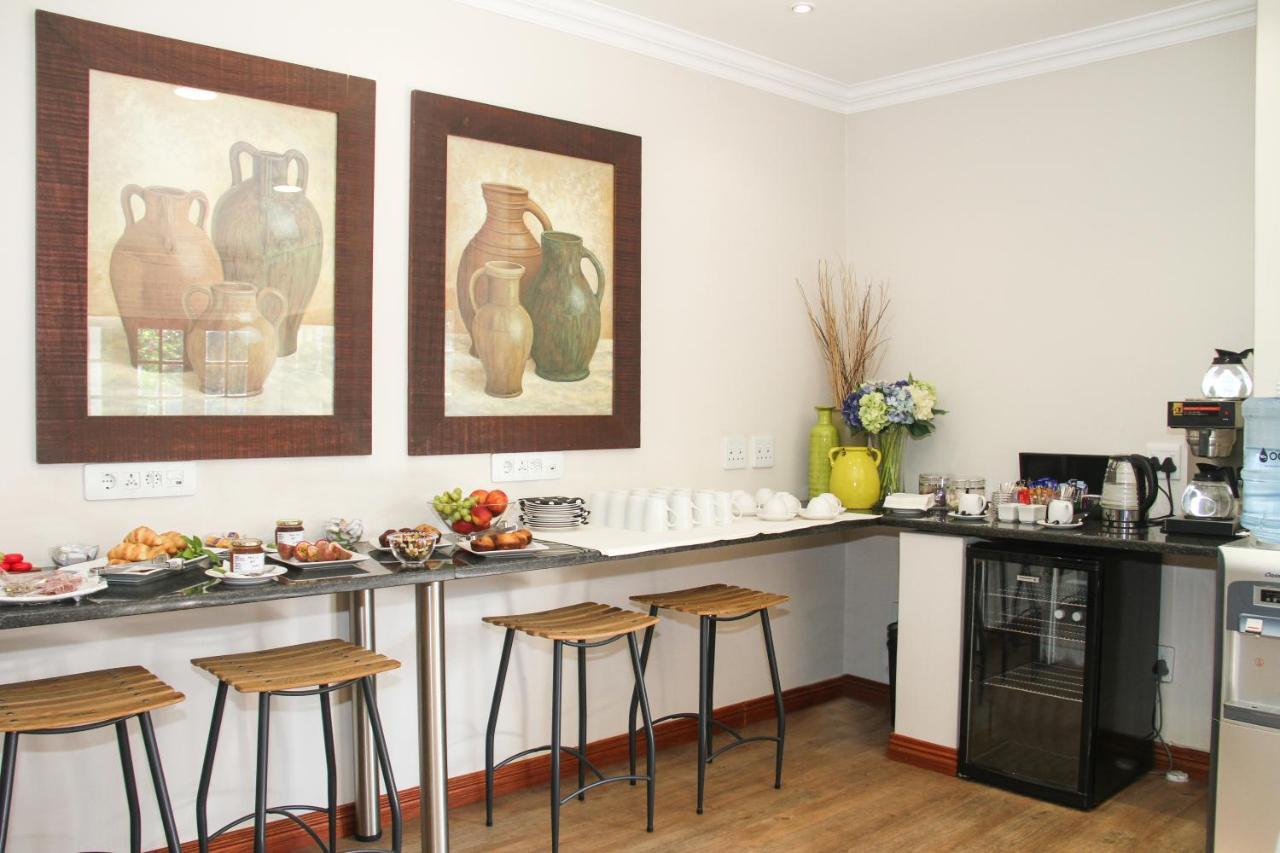 Rivonia Premier Lodge Йоханесбург Екстериор снимка
