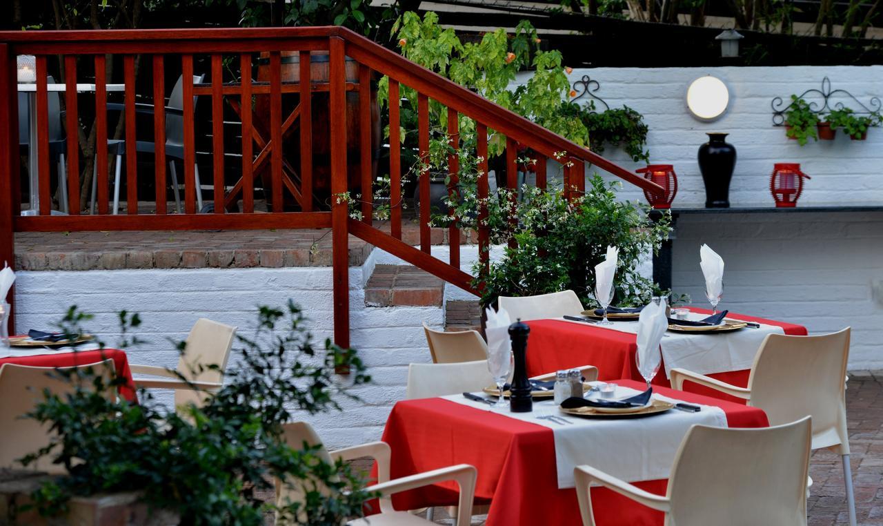 Rivonia Premier Lodge Йоханесбург Екстериор снимка