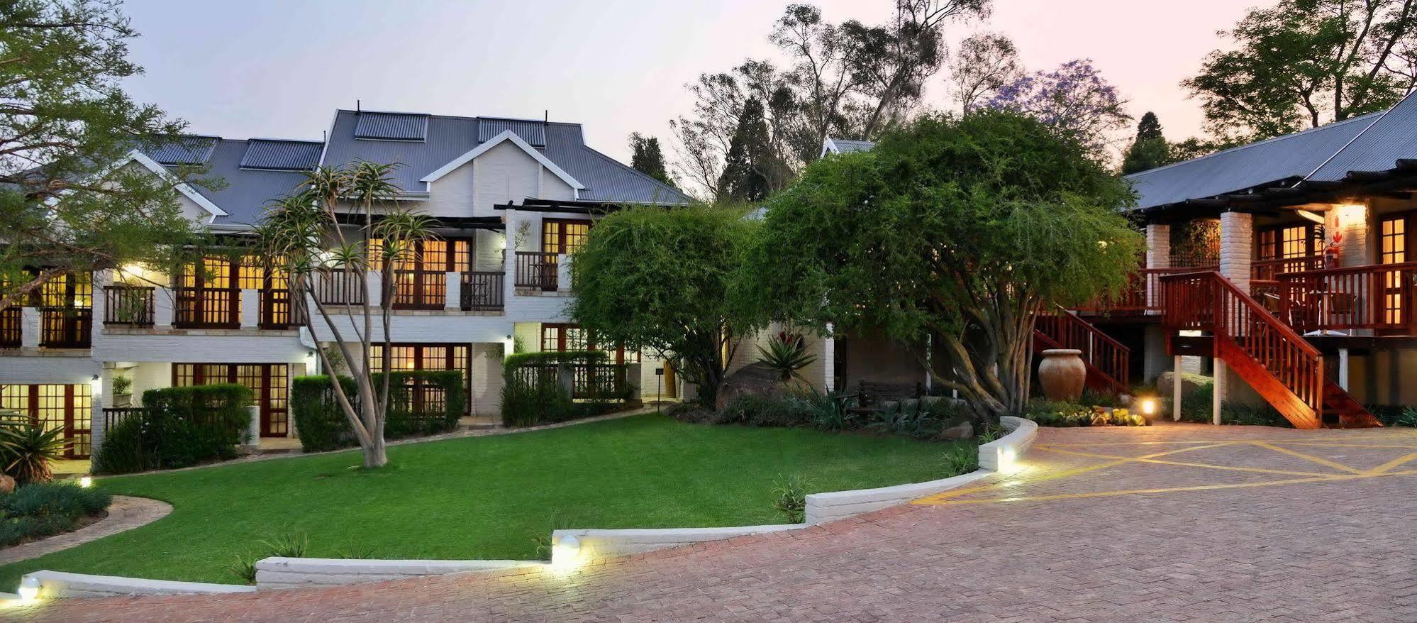 Rivonia Premier Lodge Йоханесбург Екстериор снимка